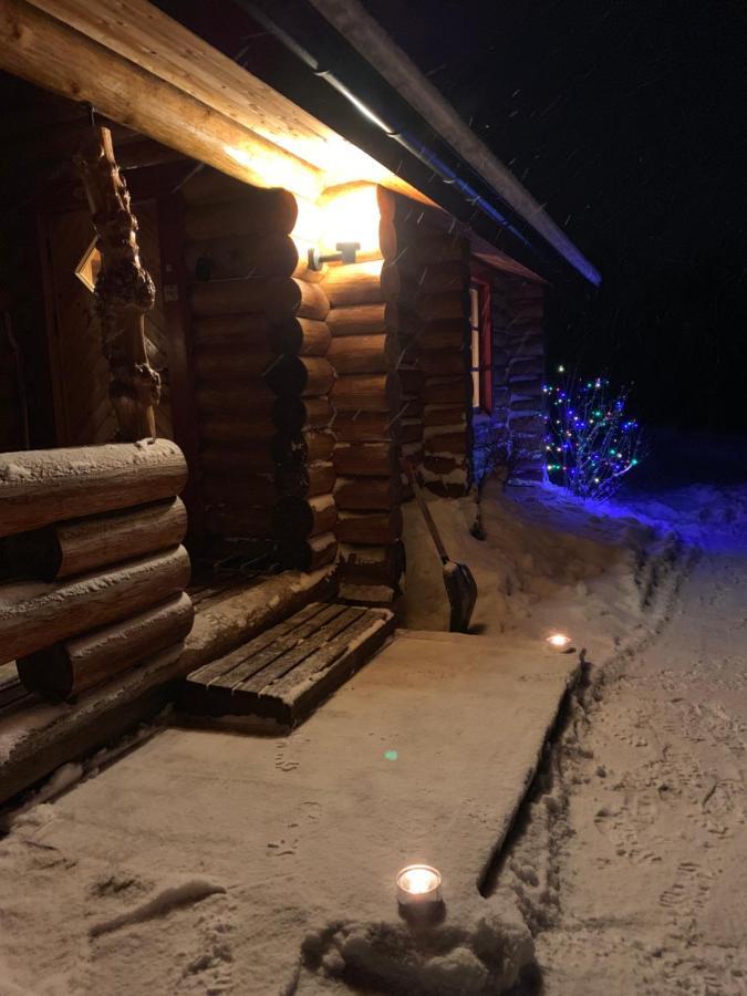 Johansens Hytteutleie Tana Esterno foto